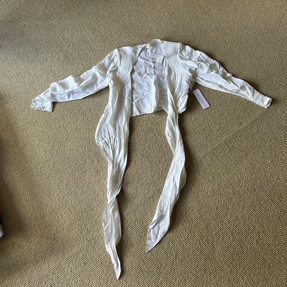 Ronny Kobo size M wrap around tie Top